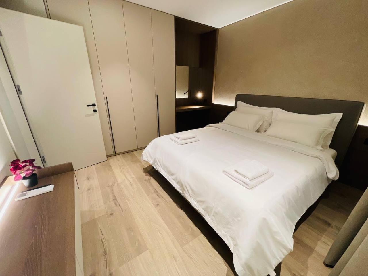 Two Steps Apartments Tiranë Luaran gambar